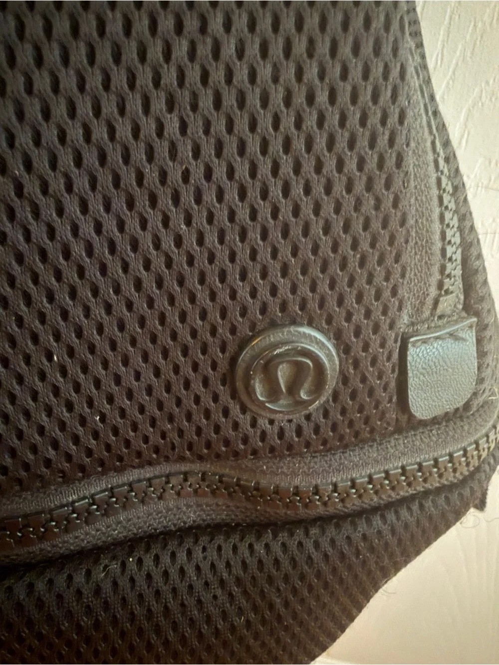 lululemon athletica compact black